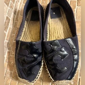 TORY BURCH 7.5 NAVY BLUE ESPADRILLES